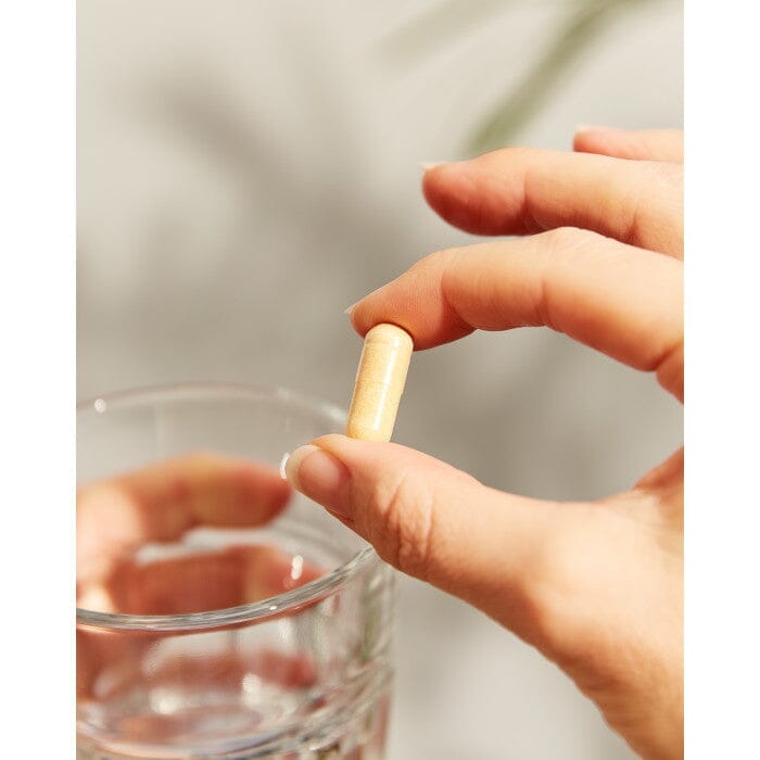 Solgar® Vitamin B-Complex "100" Extra High Potency Vegetable Capsules - Pack of 250 Solgar